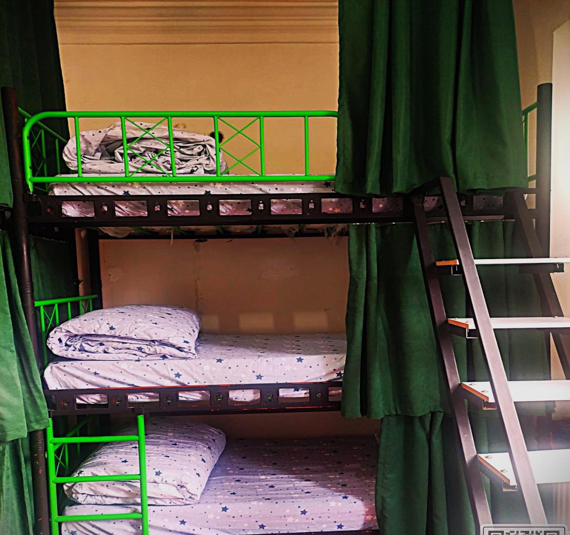 Galata West Hostel Истанбул Екстериор снимка